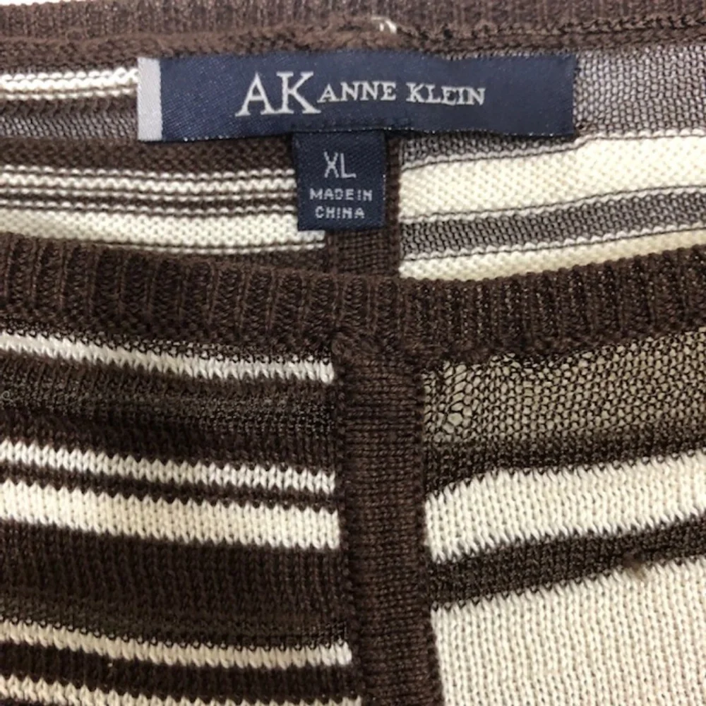 Anne Klein this breezy